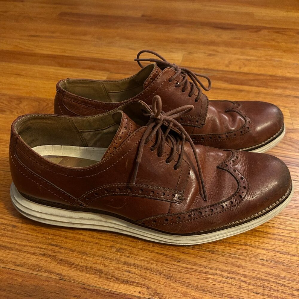 Cole Haan Men's Original Grand Classic Wingtip Oxfords size 9 beaters